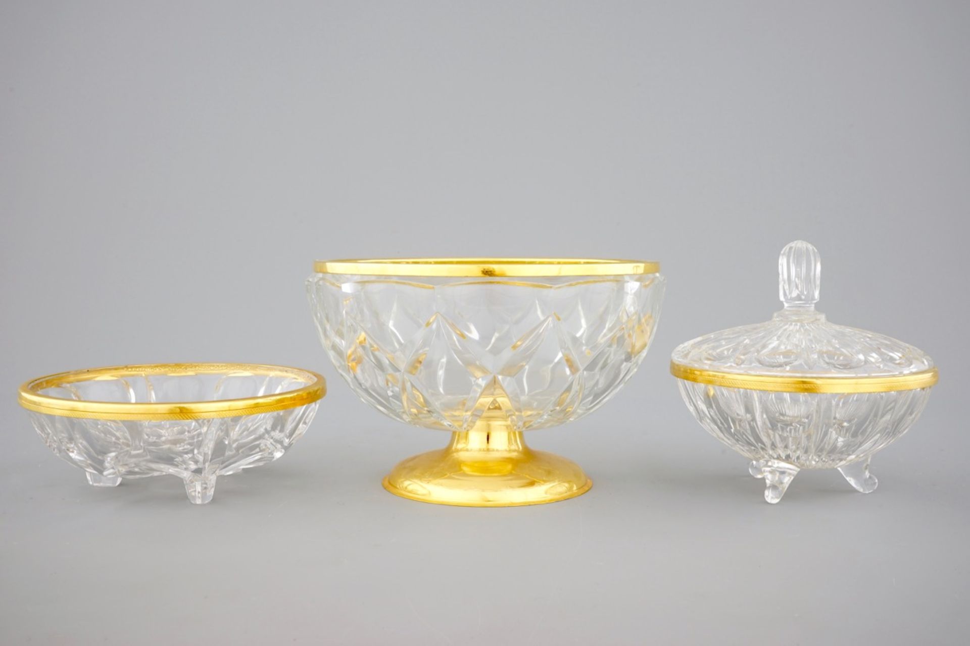 3 Val-Saint-Lambert bowls, a pair of marble urns and 3 bronze and wood figures, 19/20th C. - Image 7 of 13