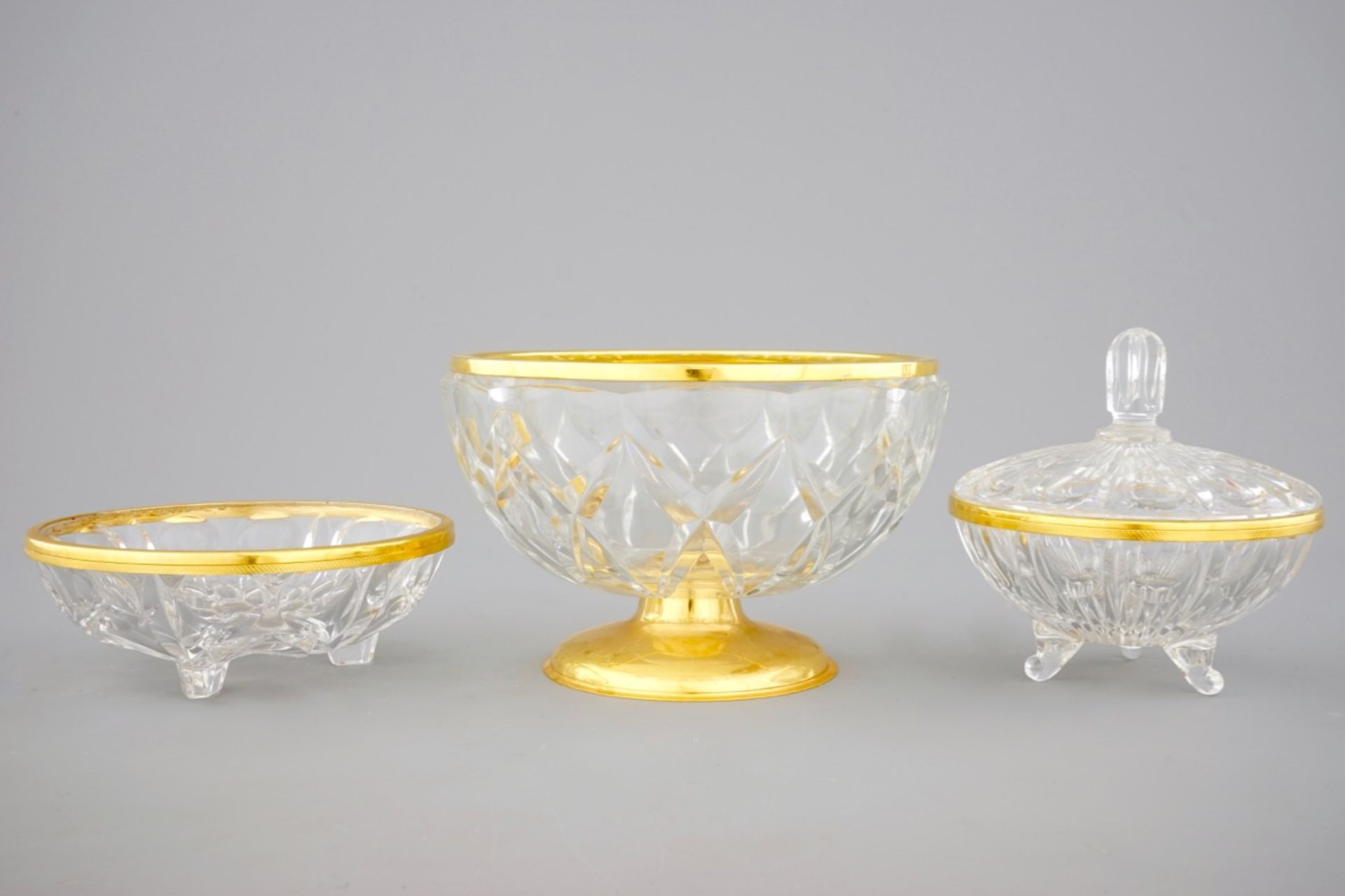 3 Val-Saint-Lambert bowls, a pair of marble urns and 3 bronze and wood figures, 19/20th C. - Image 5 of 13