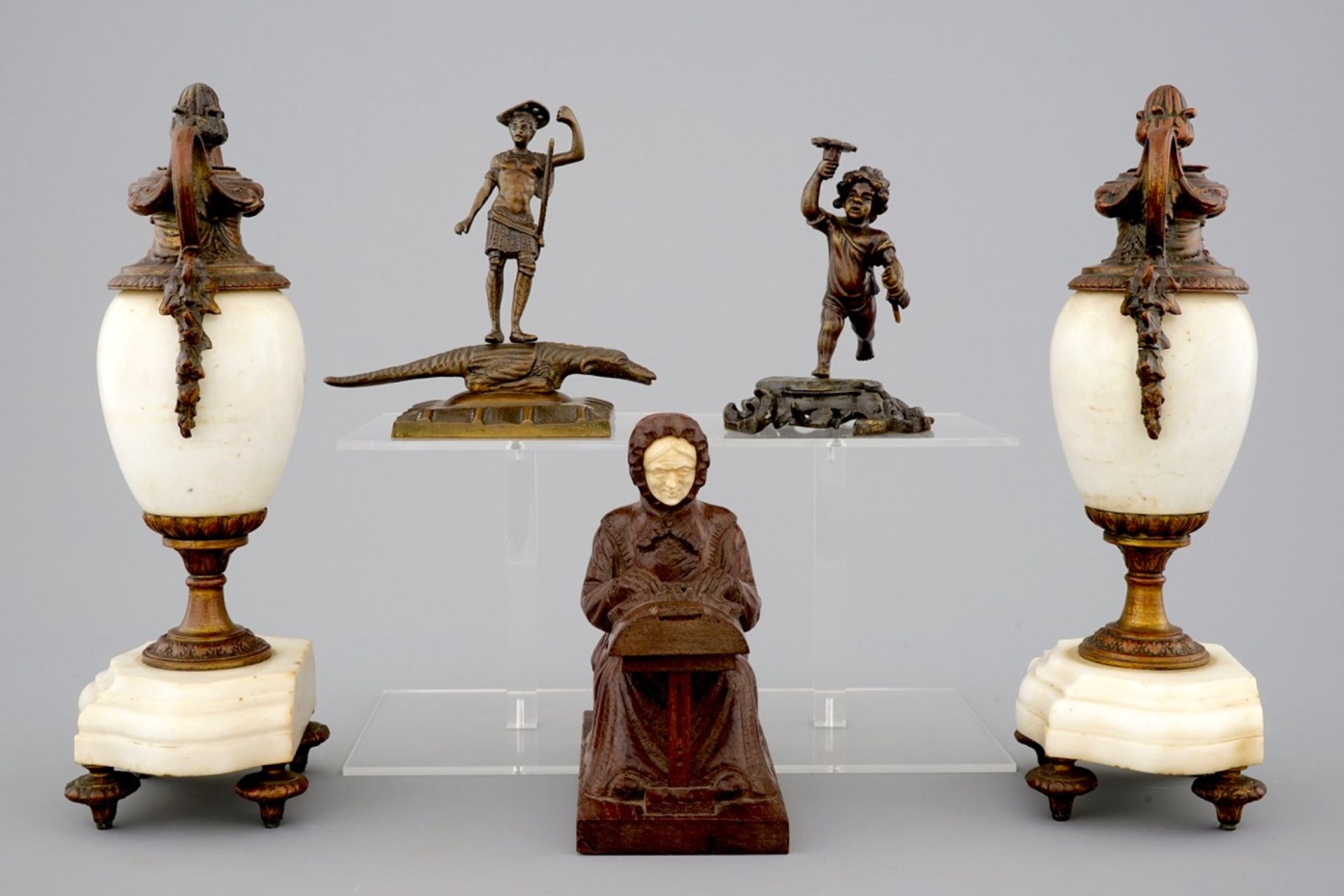 3 Val-Saint-Lambert bowls, a pair of marble urns and 3 bronze and wood figures, 19/20th C. - Image 12 of 13