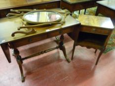 A reproduction mahogany sofa table with centre stretcher and two drawers, an oval mahogany swing