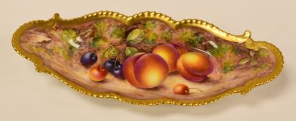 ROYAL WORCESTER FRUIT DECORATED PEN-DISH BY JOHN FREEMAN of lobed oval form with gilded gadrooned