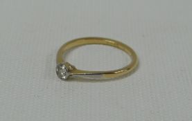 18ct PLATINUM SOLITAIRE DIAMOND RING, 1.38gms