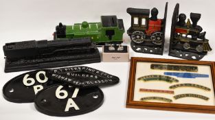 A TRAY OF RAILWAY MISCELLANY, including signage, book-ends, paper weight, money box etc