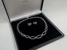 A DIAMOND & 18ct WHITE GOLD NECKLACE & EARRINGS SET with accompanying 2012 insurance certificate