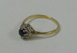 18ct SAPPHIRE AND DIAMOND RING, 2.3gms
