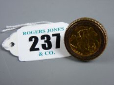 An 1897 full gold sovereign signet ring, total 9.7 grms