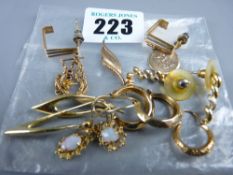 A parcel of mainly gold pairs of earrings etc, 16.5 grms total