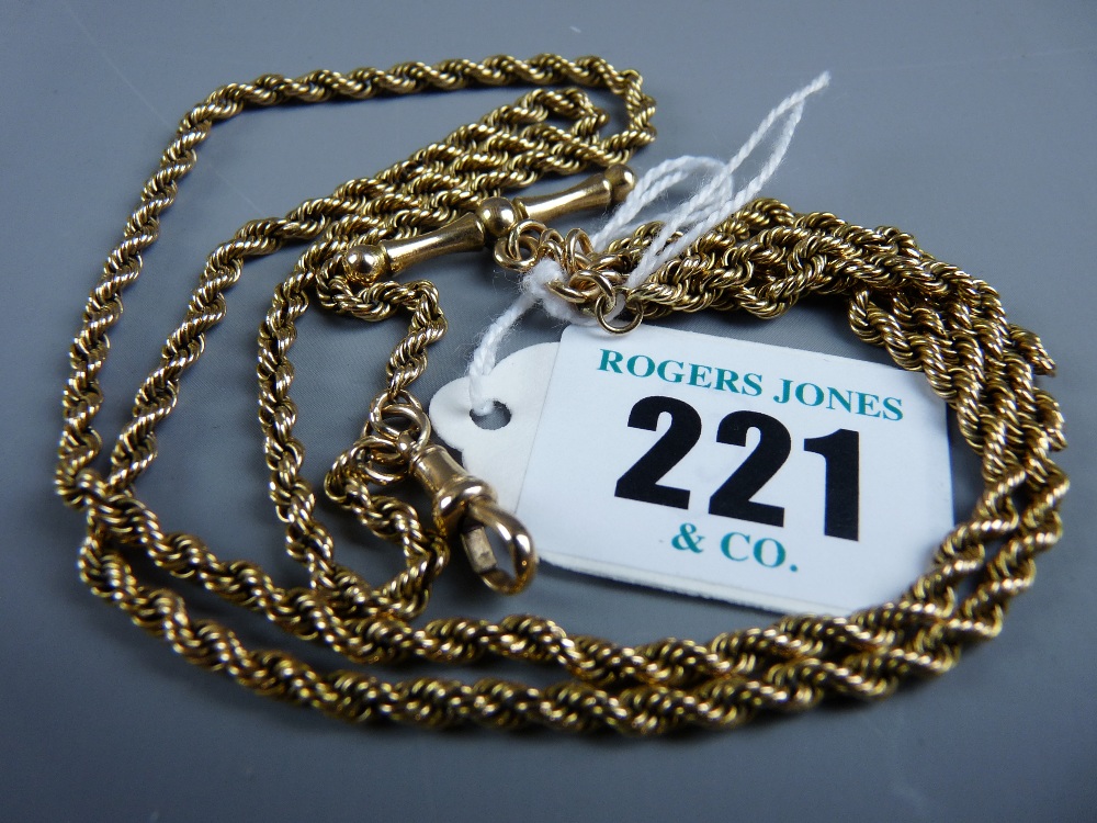 A nine carat gold muff chain with T-bar and swivel, approximately 60 cms, 16.5 grms