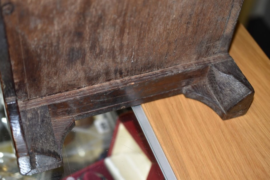 AN EIGHTEENTH CENTURY WELSH OAK COFFER-BACH of moulded panelled form with hinging lid above a single - Image 23 of 23