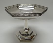 A SILVER TAZZA on hexagonal base with gallery dish top, Walker & Hall, Sheffield, 1898, 16ozs