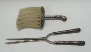A SILVER HANDLED CLOTHES-BRUSH & A SILVER HANDLED GLOVE-STRETCHER