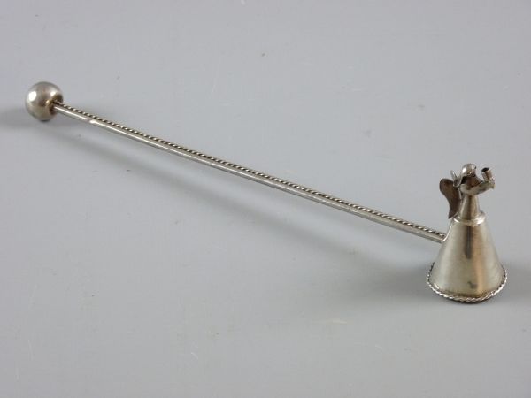A 925 SILVER SNUFFER with snuffer cone in the form of a nun and with twist decorated and knob