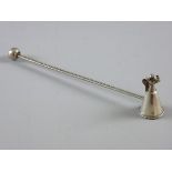 A 925 SILVER SNUFFER with snuffer cone in the form of a nun and with twist decorated and knob