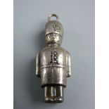 A SILVER PENDANT GUARDSMAN SOLDIER, 5 grms, Chester 1959