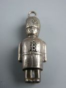 A SILVER PENDANT GUARDSMAN SOLDIER, 5 grms, Chester 1959