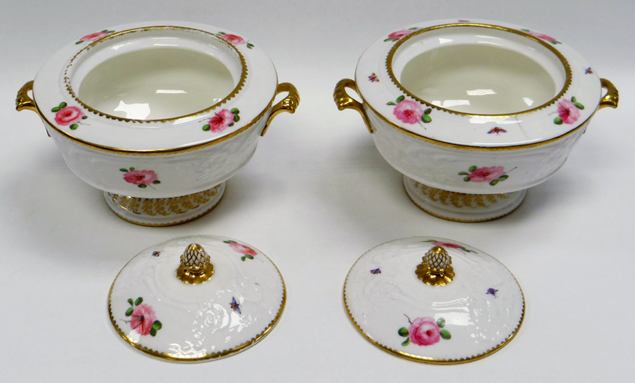 A PAIR OF NANTGARW PORCELAIN SAUCE TUREENS ON STANDS of circular form on pedestal bases and having - Image 3 of 3