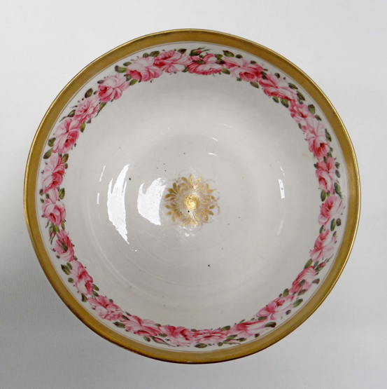 A SWANSEA PORCELAIN BOWL with Paris fluted moulding and decorated with pink roses and gilt motifs - Image 2 of 3