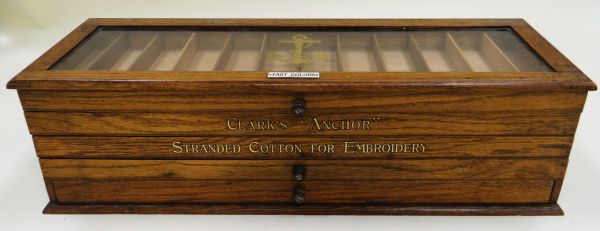 A HABERDASHERY RETAILER'S COTTON DISPLAY CABINET in oak of rectangular form and having three - Image 3 of 3