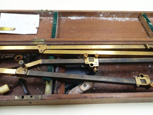 A CASED BRASS EIDOGRAPH, the mechanical plotting instrument inscribed STANLEY, LONDON in a wooden - Image 2 of 2