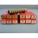 MODEL RAILWAY - Twelve Hornby Dublo two rail super detail coaches - 4050, 4051 x 2, 4053, 4060,