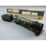 MODEL RAILWAY - Wrenn W2238 4-6-2 'Clan Line', boxed with instructions