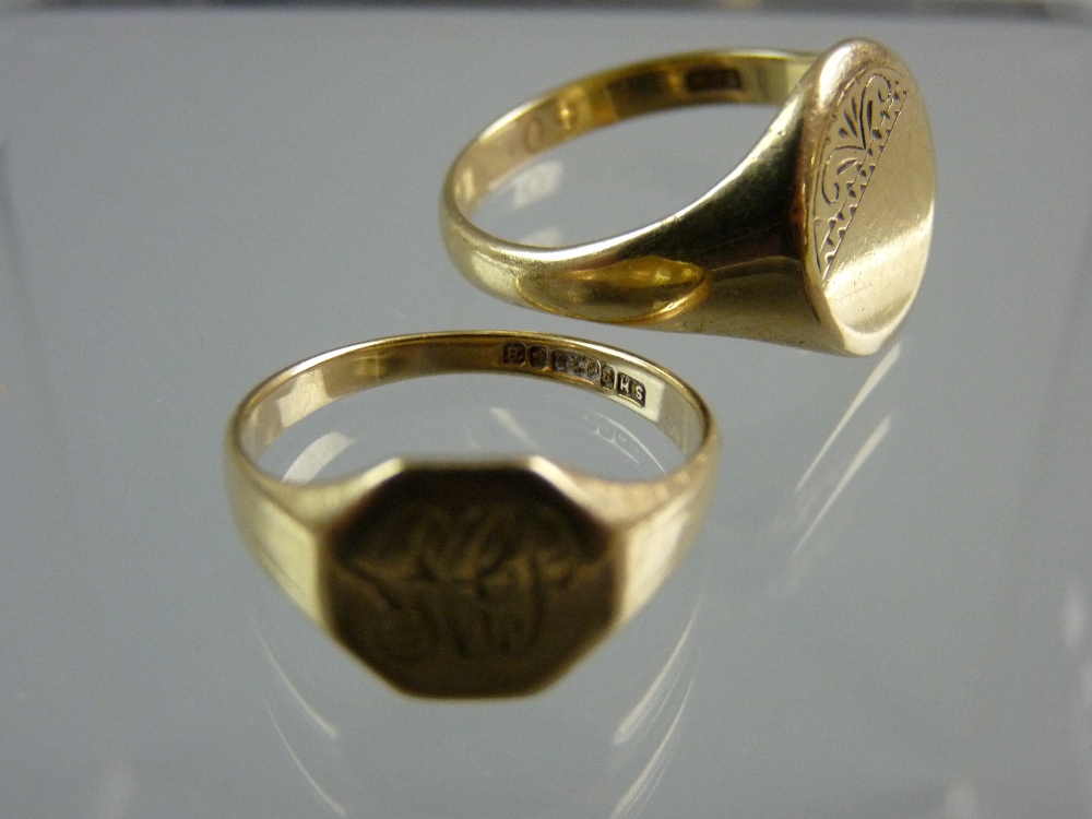 TWO NINE CARAT GOLD GENT'S SIGNET RINGS, 3.5 grms and 6.5 grms