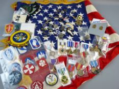 MEDALS - AMERICAN TO INCLUDE A PURPLE HEART and other memorabilia, an unmarked group with Airforce