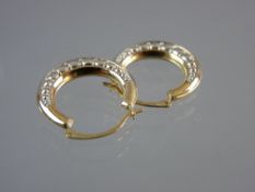 A PAIR OF NINE CARAT GOLD CRESCENT EARRINGS with white metal decoration, 1 grm