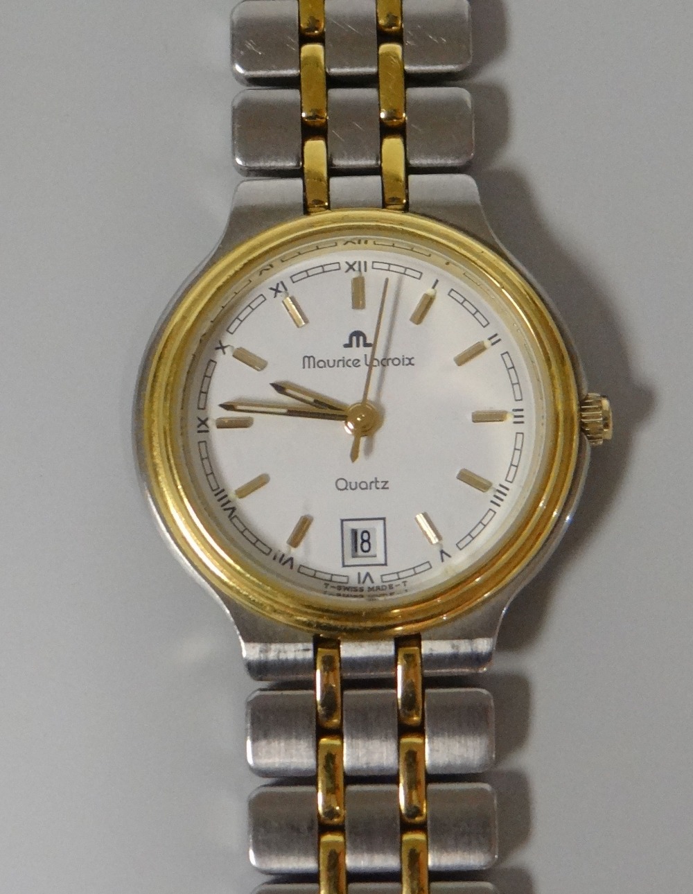 A MAURICE LACROIX MODERN WRISTWATCH with date aperture - Image 2 of 2