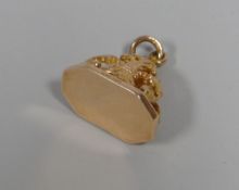 A 9CT GOLD SEAL FOB, 11.9gms