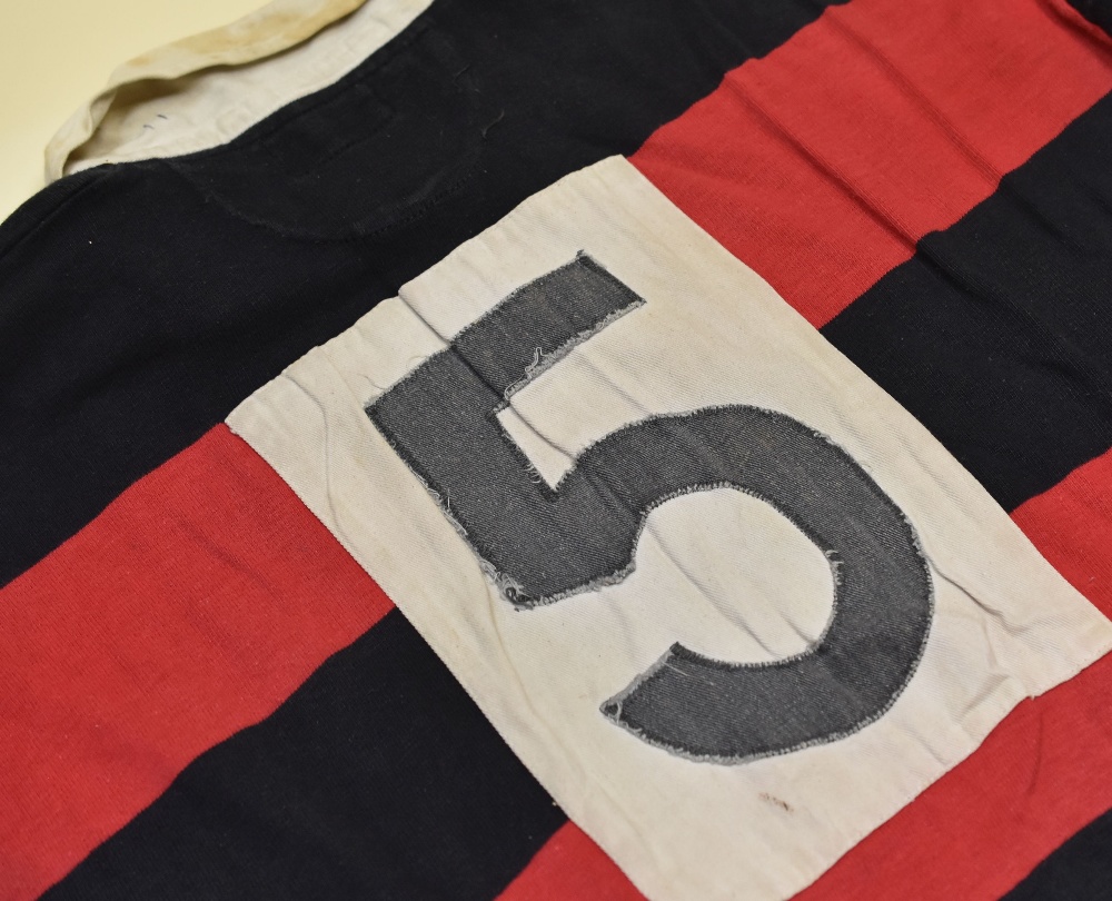 AN ABERAVON & NEATH RUGBY UNION JERSEY ASSUMED MATCH WORN V NEW ZEALAND 1963, played at Port Talbot, - Image 3 of 3