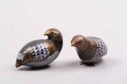 Paar Cloisonné-Rebhühner.L: bis 8 cm.