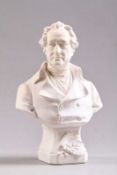 Büste.Johann Wolfgang von Goethe. Gips. Rückwärtig bez: "Goethe". H: ca. 33 cm. Min. best. 20.00 %