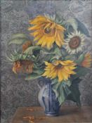 Hartung, W. 20. Jh.Blumenstillleben. Sonnenblumen in einer Vase. L. u. sign. Öl/Lwd. Rahmen. H: 63 x
