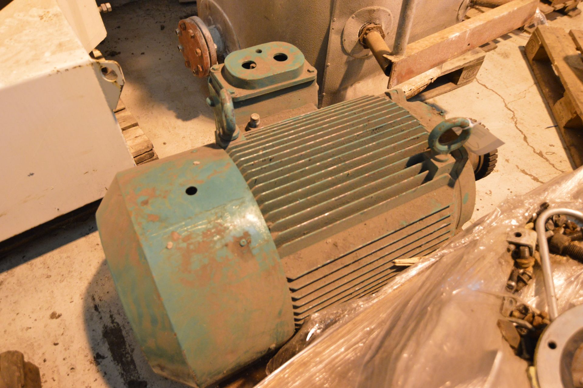 GEC D250M Electric Motor, 75kW, 1482 rpm (availabl - Image 2 of 2