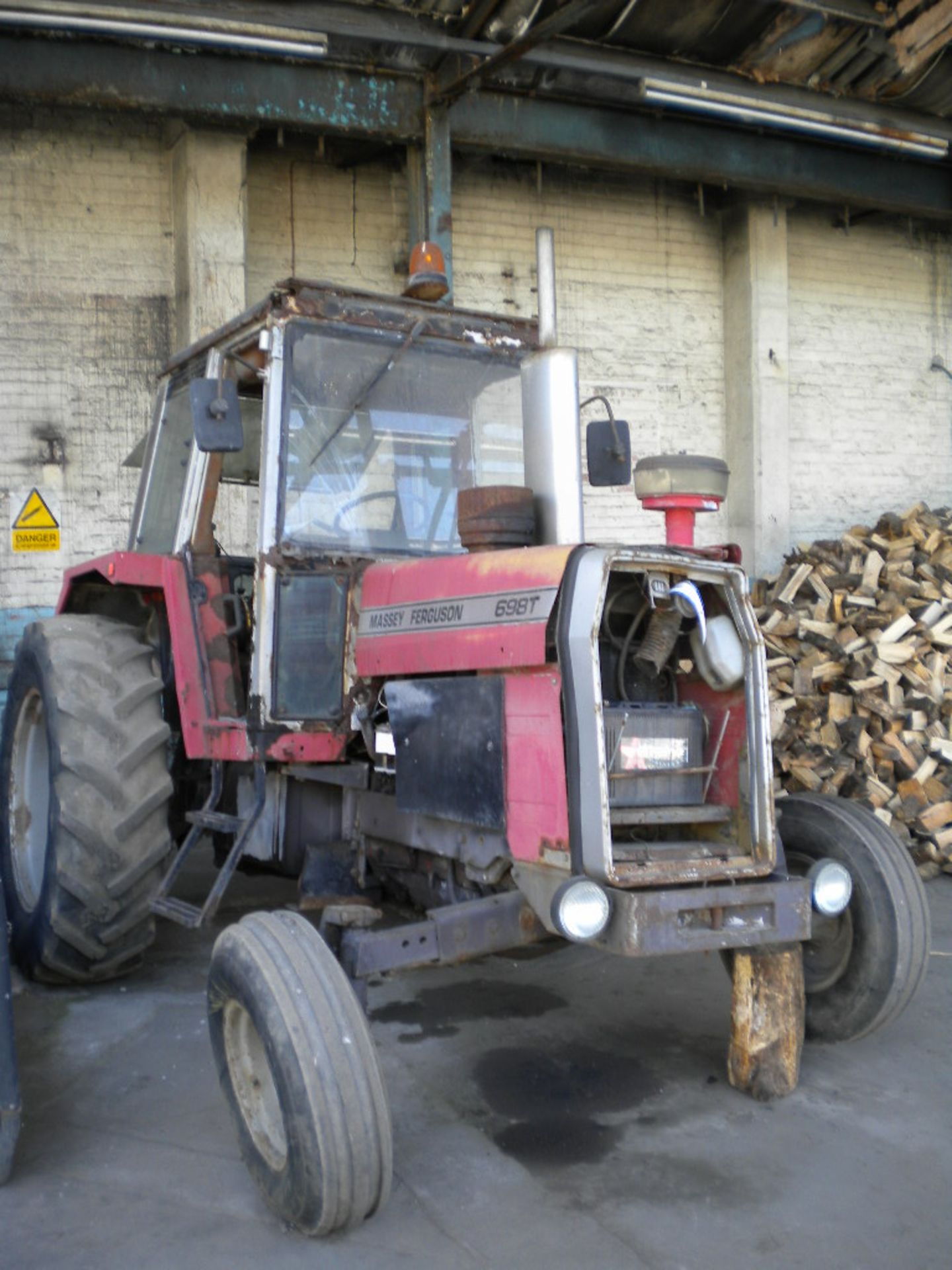 Massey Ferguson 698T 2WD AGRICULTURAL TRACTOR, serial no. B205033, (not road registered) with - Image 2 of 6