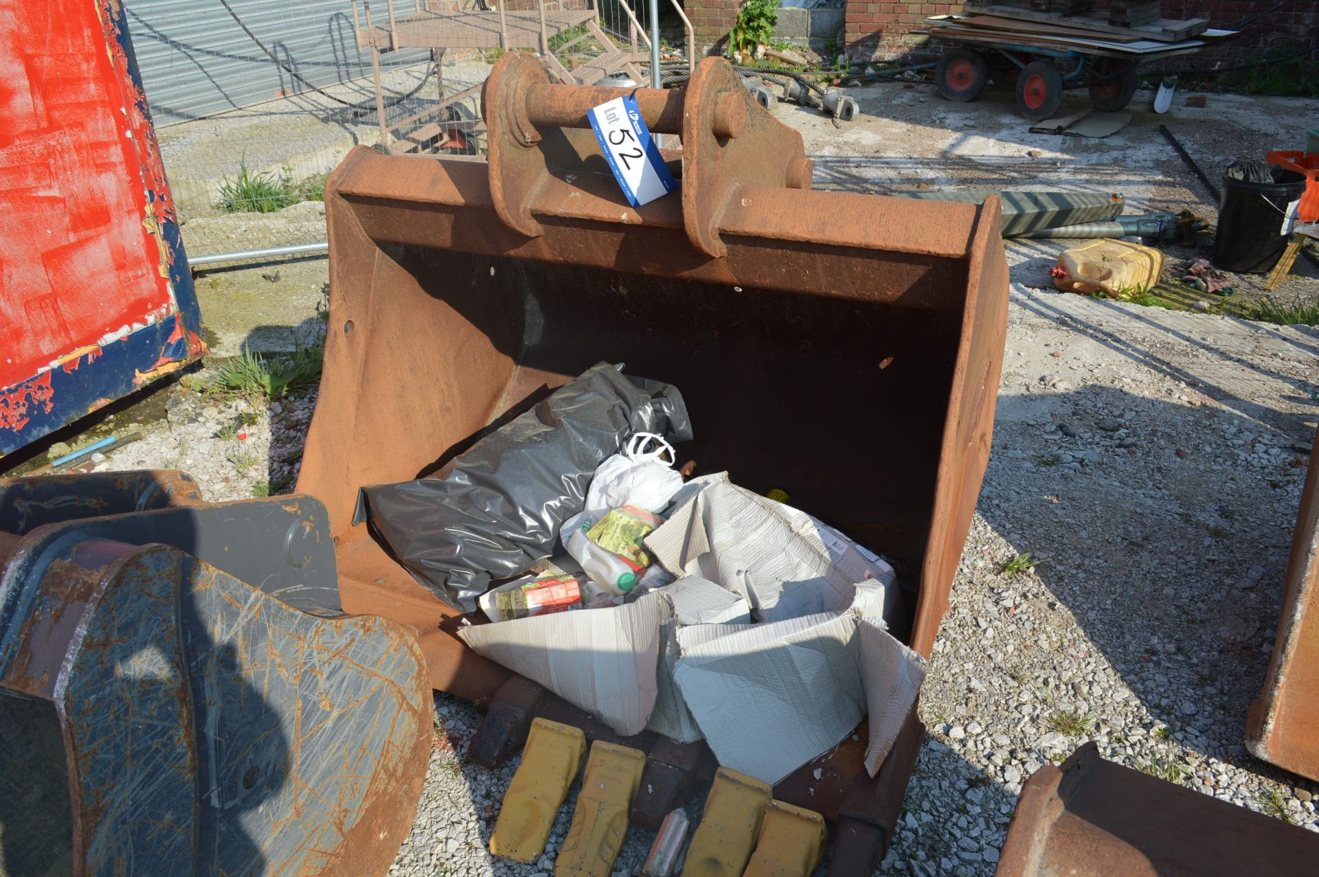 Geith 20t Digging Bucket, 1500mm wide (this lot is located at Collop Gate Farm, Heywood) - Image 2 of 2