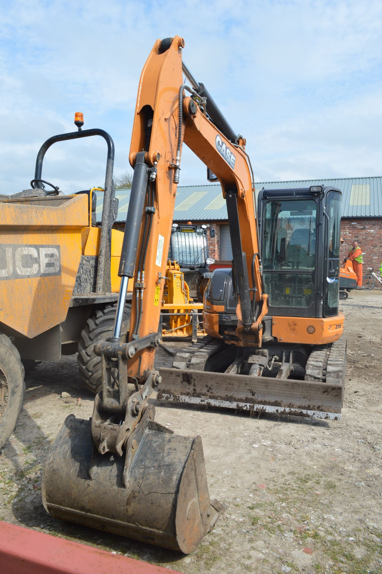 Case CX50B S2 ZERO TAIL SWING RUBBER TRACKED EXCAVATOR, ident no. N5UC50B CNFLN04936, year of