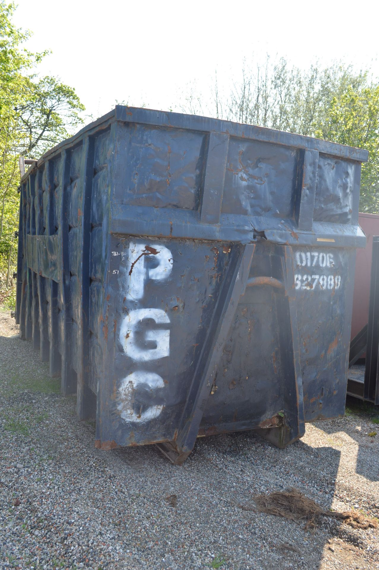 Big Hook RoRo Skip/ Bin, approx. 19ft x 8ft deep (this lot is located at Crimble Mill, Crimble Lane,