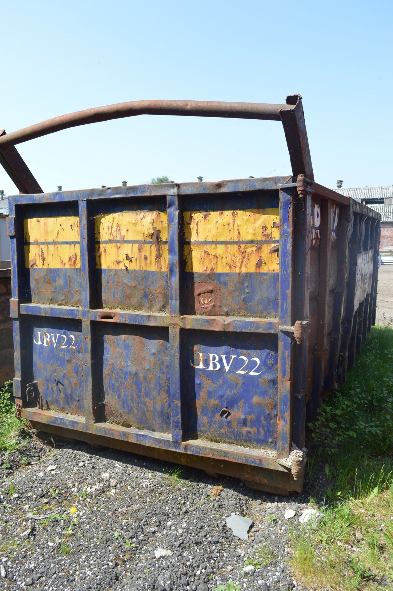 Big Hook RoRo Skip/ Bin, approx. 19ft x 6ft deep (this lot is located at Crimble Mill, Crimble Lane, - Image 2 of 2