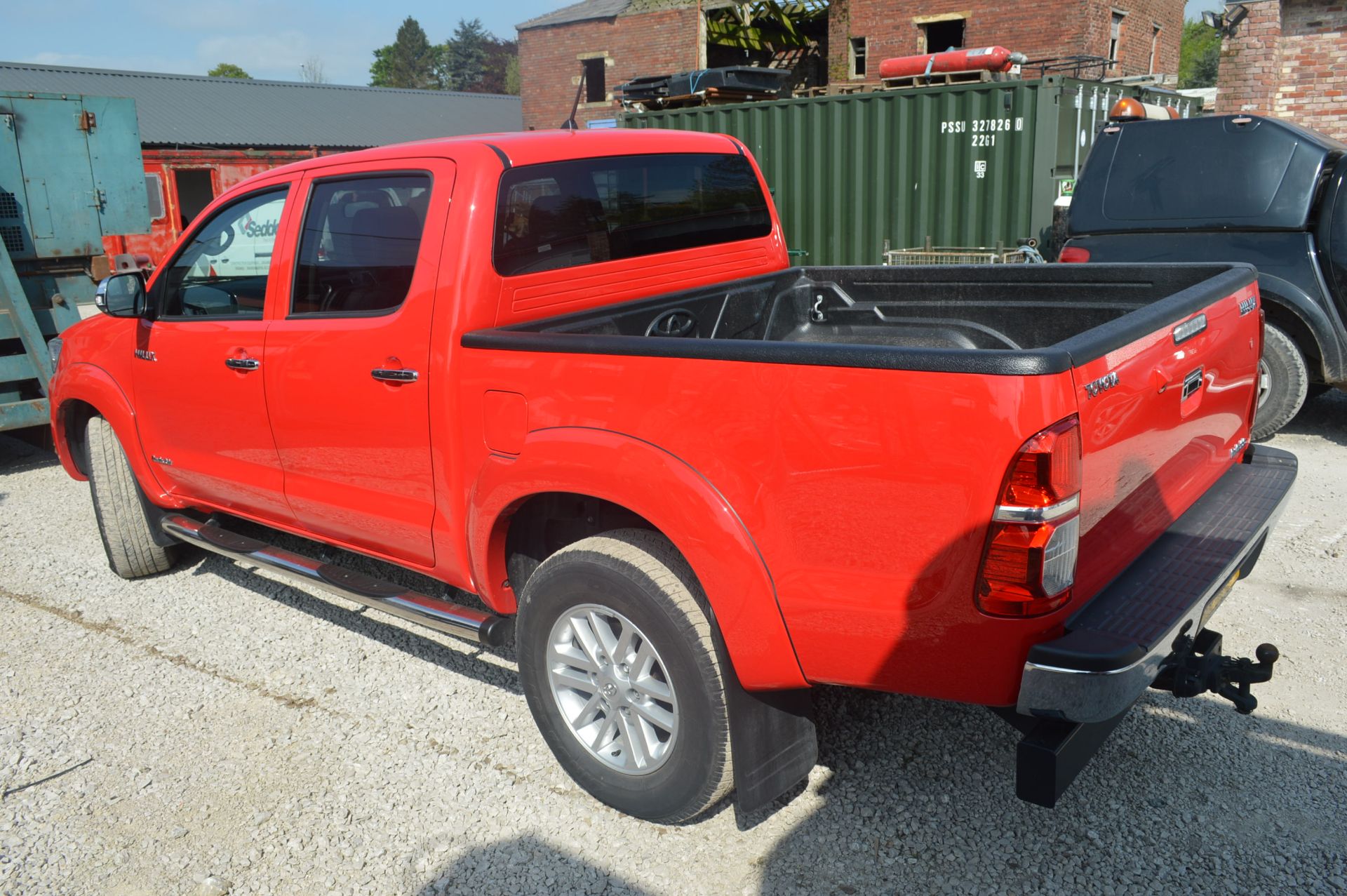 Toyota HiLUX INVINCIBLE AUTO DOUBLE CAB DIESEL PICKUP, registartion no. MK15 HRP, date first - Image 3 of 11