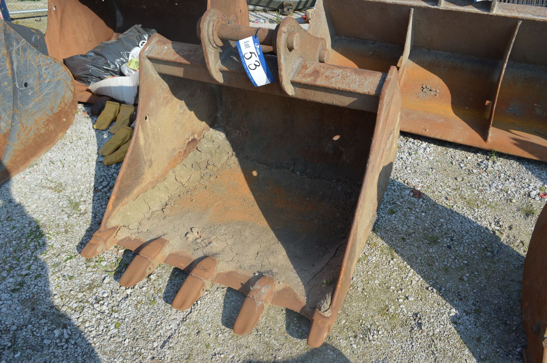 Geith 13t Digging Bucket, 1190mm wide (this lot is located at Collop Gate Farm, Heywood) - Image 2 of 2