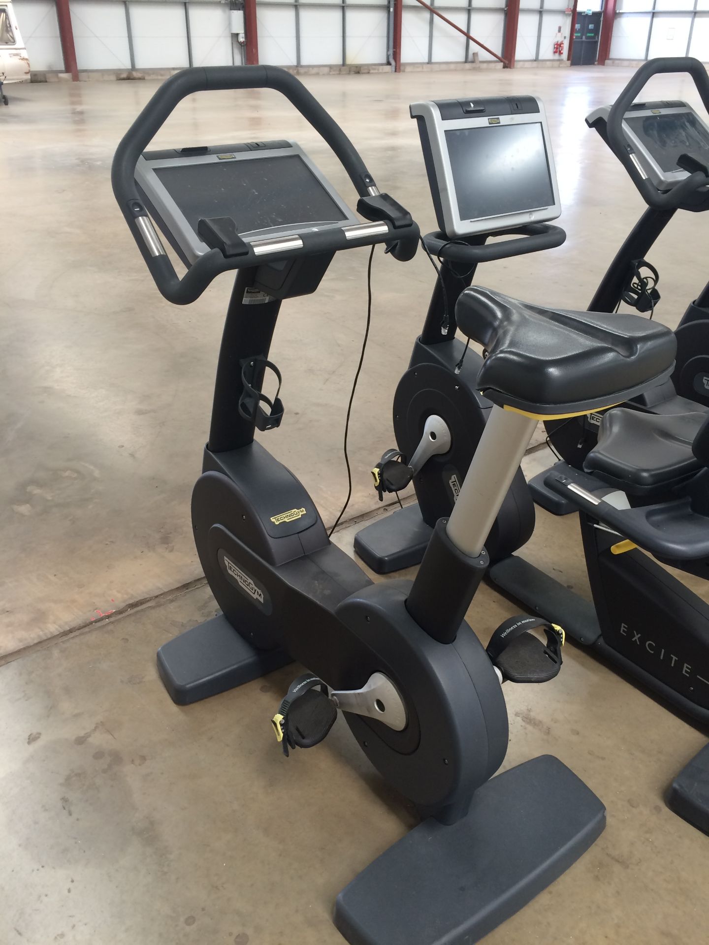 TECHNOGYM Excite 700 Bike (2012) c/w IPOD / USB Co