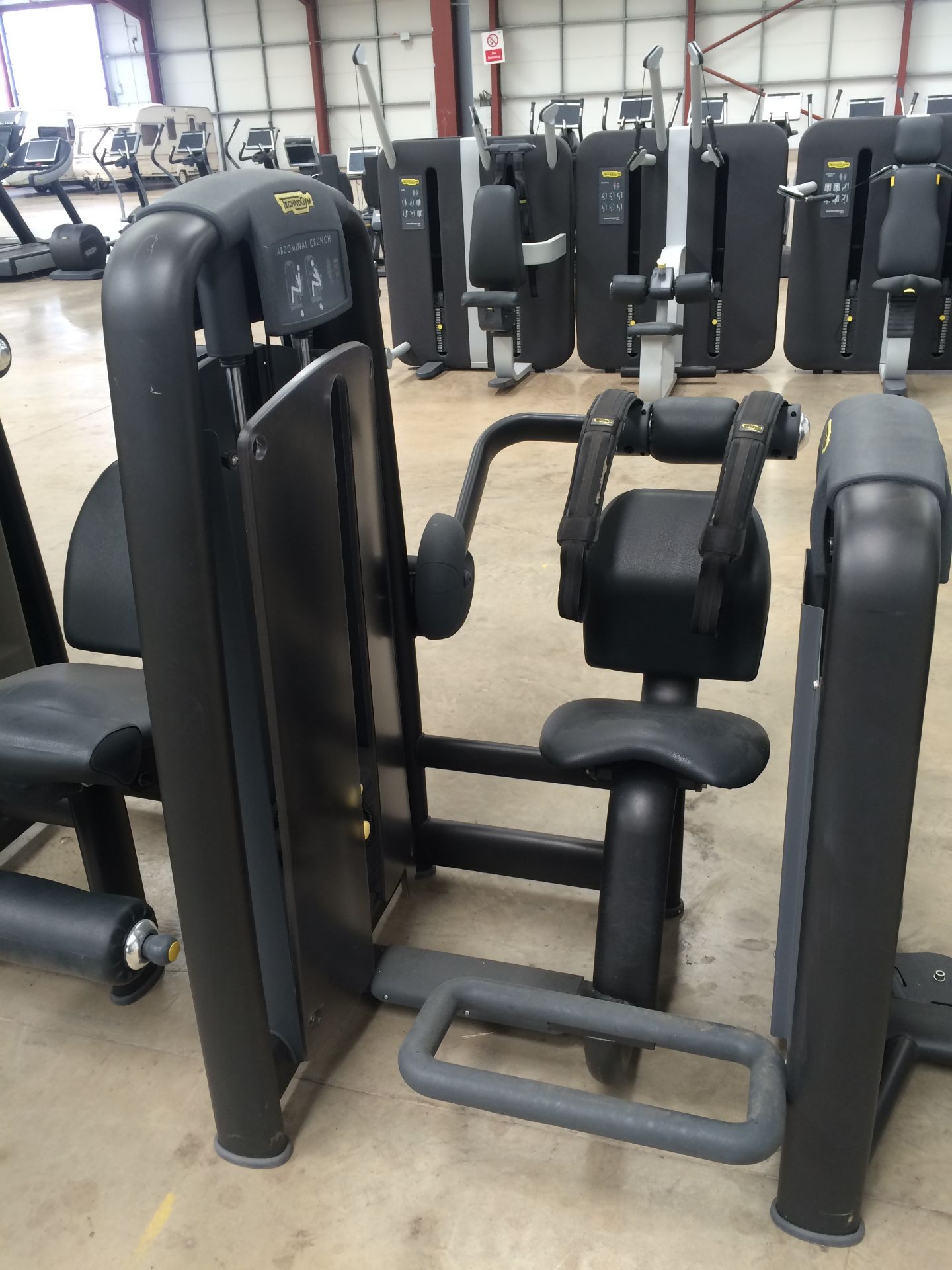 TECHNOGYM Selection Abdominal Crunch Machine, 65kg