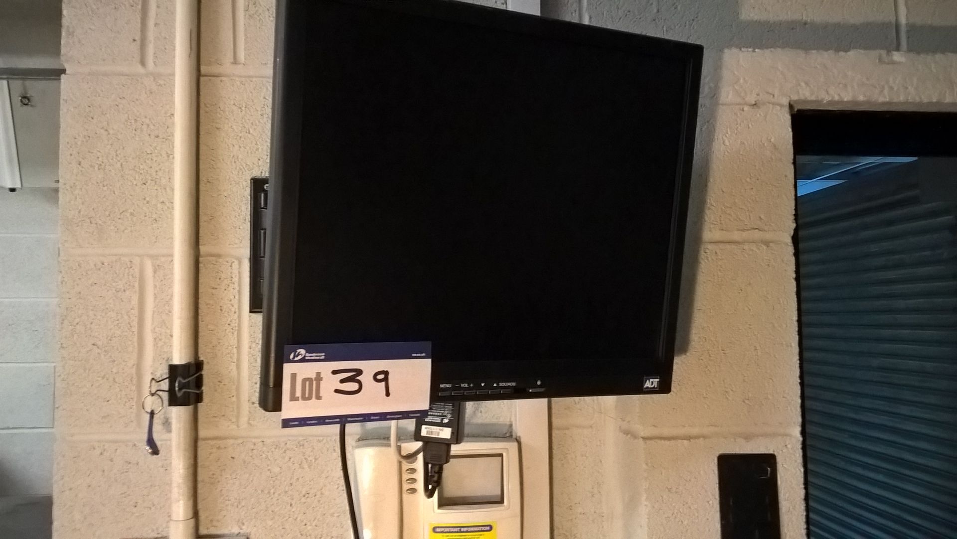 Flat Screen CCTV Monitor, with wall bracket