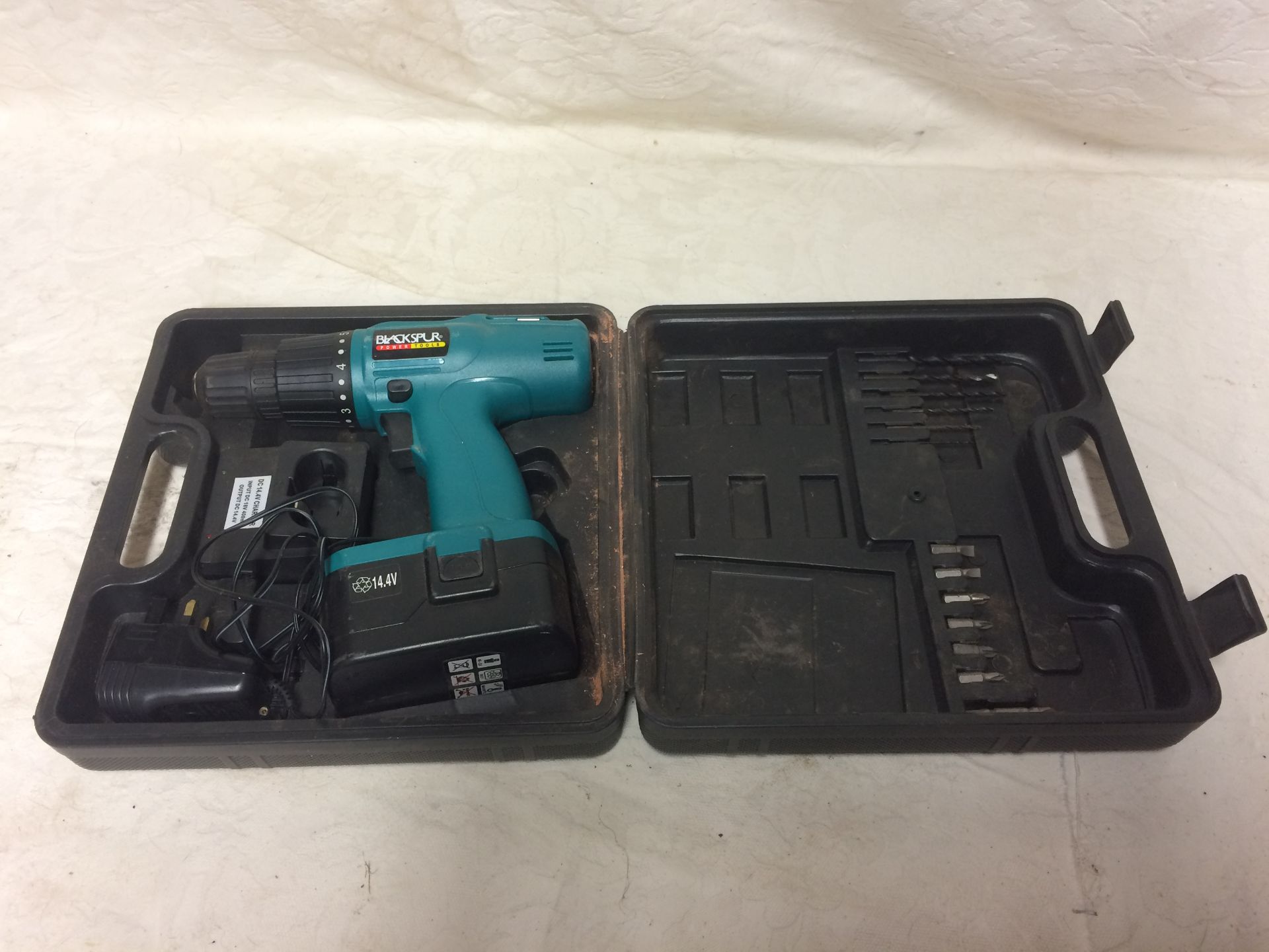 Black Spur 14.4v Cordless Drill c/w Charger and Case