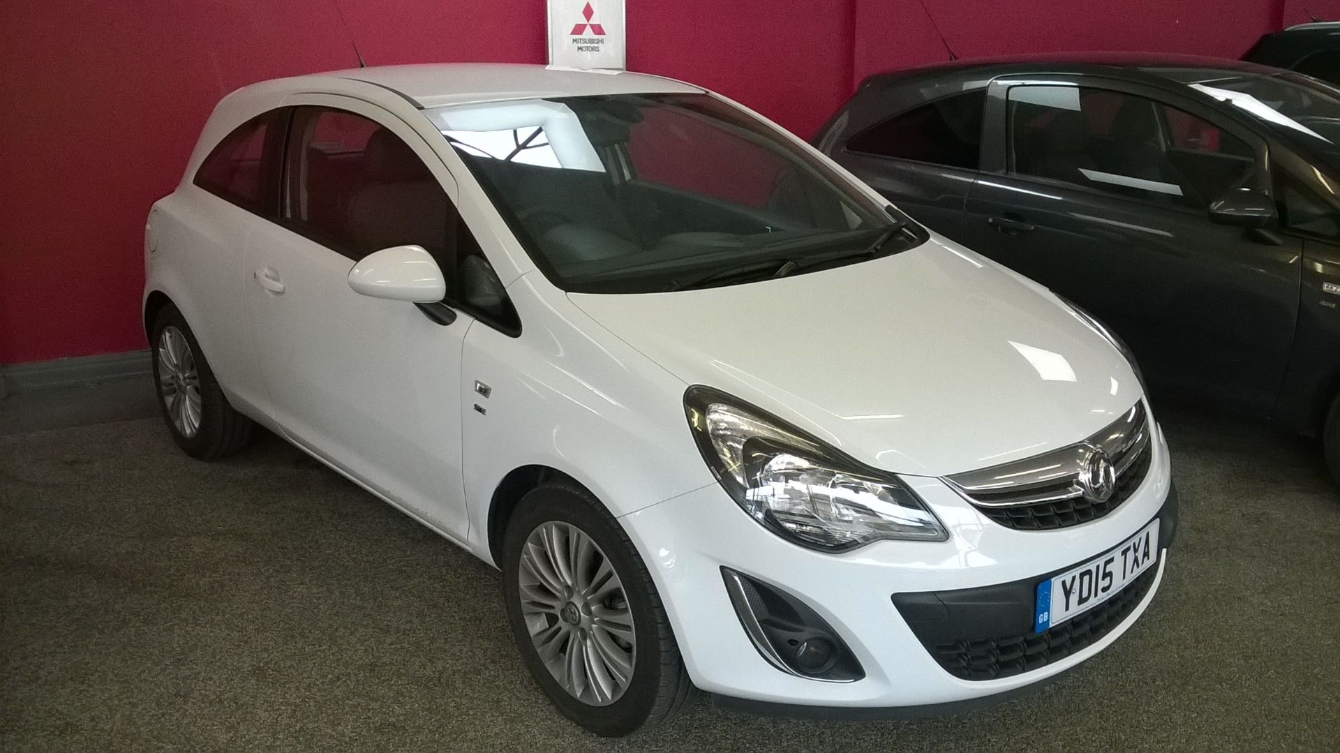 Vauxhall Corsa SE 1229cc 3 Door Hatchback Date First Registered: 14/07/2015 Registration: YD15 TXA