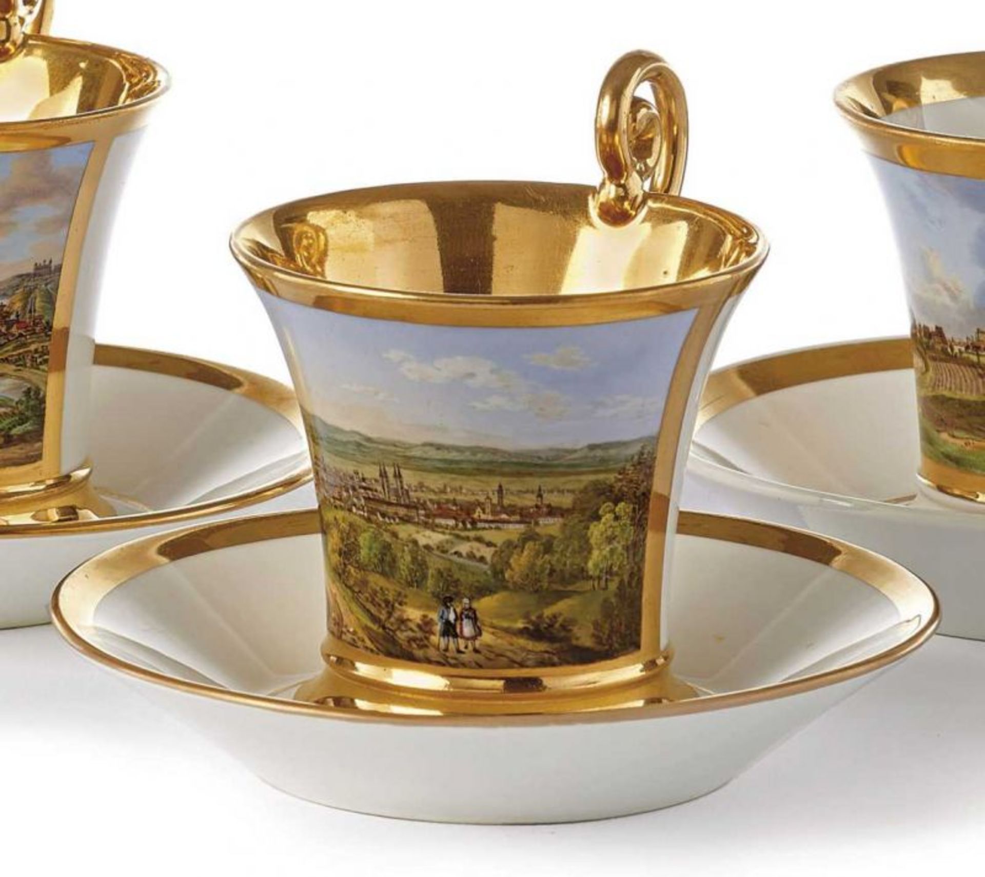 Ansichtentasse "Bamberg" mit Untertasse Nymphenburg, um 1815/30 Konische Form auf abgesetztem Fuß,