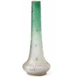 Große Vase "Gui" Daum Frères, Nancy - um 1895/1900 Über abgesetztem, rundem Standring der unten