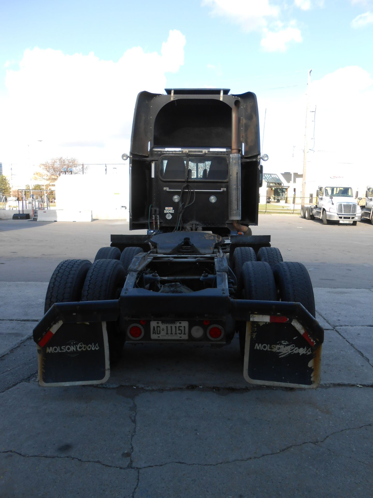 2011 Peterbilt 6X4 DAY CAB TRUCK, model 386 chassis 8070 kg weight with Cummins ISX15 485 diesel ( - Image 5 of 16